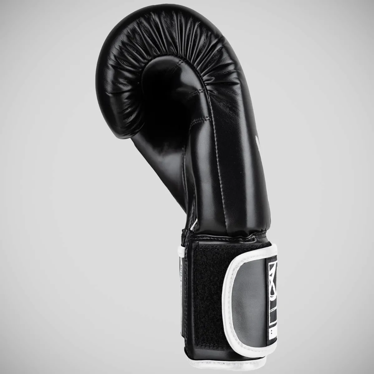 8 Weapons Unlimited 2.0 Boxing Gloves Black/White