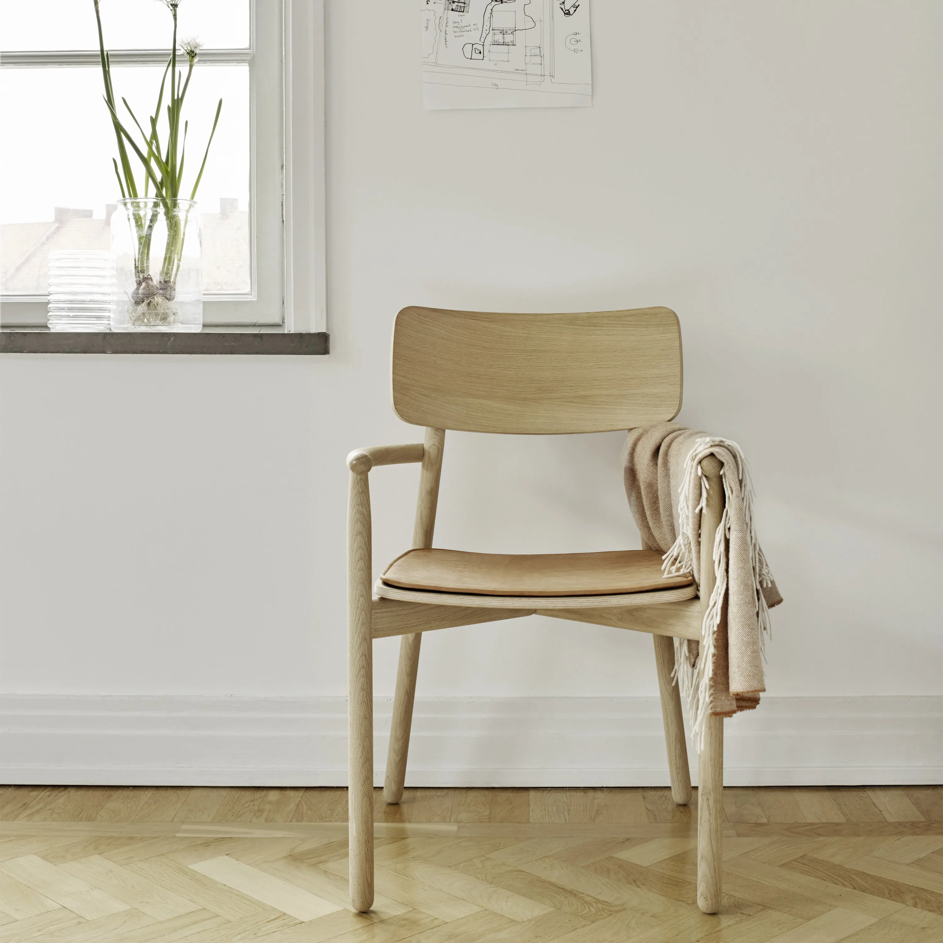 Hven Armchair